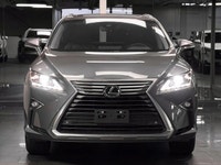 The 2019 Lexus RX 350 with the Premium Package is a mid-level luxury SUV that exemplifies Lexus's co... (image 3)