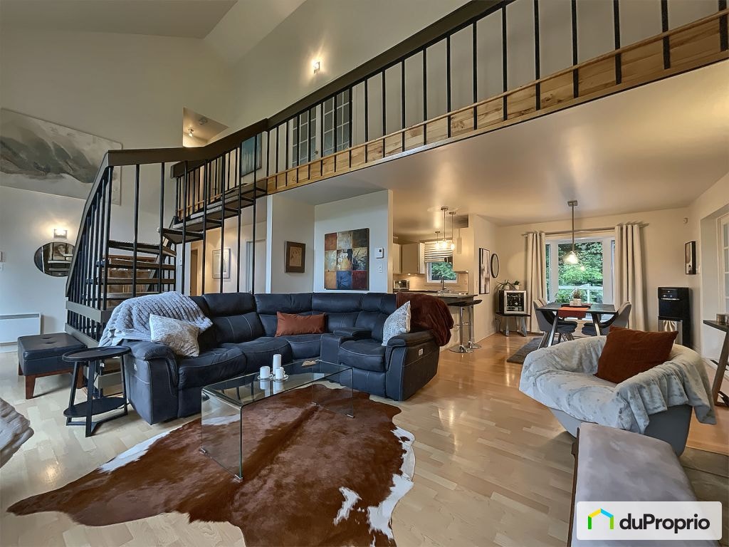 $699,000 - 2 Storey for sale in Val-Belair — photo 3