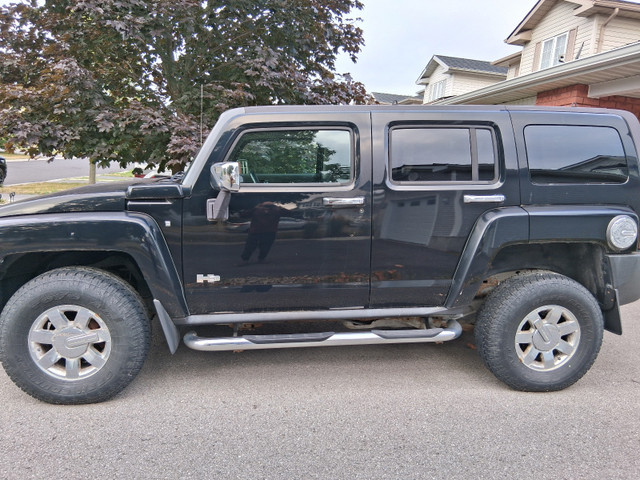H3 Hummer for sale in Cars & Trucks in Kingston - Image 3