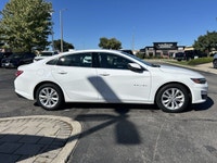 No Accidents, Power Seats, Keyless Entry, Apple CarPlay, Android Auto, Lane Keep Assist, Forward Col... (image 3)