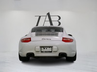 See Dealer Website for Details. ... Engine: Flat 6 Cylinder Engine (image 5)