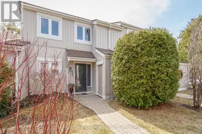 Peaceful and Private location in Cranberry. Close to all the local trails for biking and hiking and...