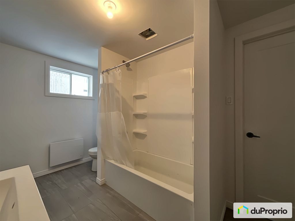$658,000 - Triplex in Trois-Rivières (Trois-Rivières-Ouest) — photo 3