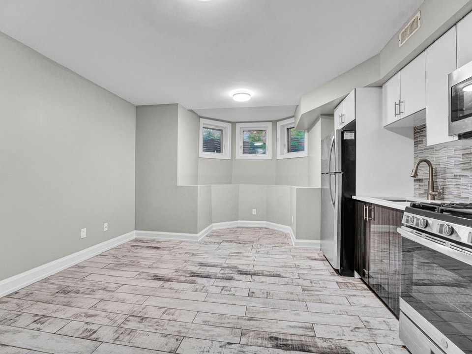 59 Russell Avenue 5
