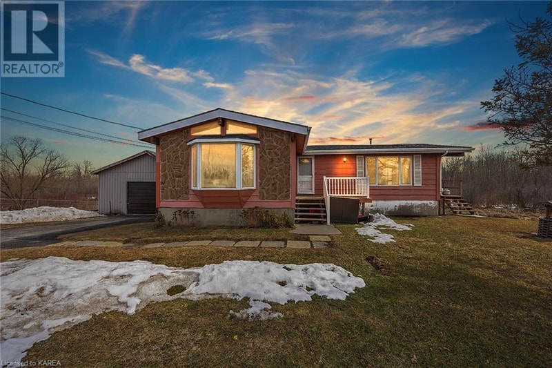 4606 HIGHWAY 38 Road Harrowsmith, Ontario Houses for Sale Kingston