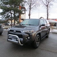 This One owner 2015 Toyota 4Runner SR5 is a reliable and spacious SUV with a powerful 6-cylinder eng... (image 1)