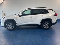 Recent Arrival! 2025 Toyota RAV4 XLE AWD XLE | Low Kms | Moon Roof | Zacks Certified. 8-Speed Automa... (image 7)