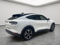 ADAPTIVE CRUISE CONTROL, BLIND SPOT MONITOR, AERIAL VIEW DISPLAY SYSTEM, LANE DEPARTURE WARNING, NAV... (image 7)