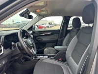 Dealer Certified Pre-Owned. This Chevrolet Trailblazer delivers a Gas I3 1.3L/ engine powering this... (image 3)