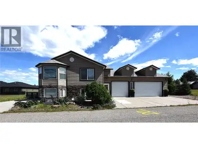 Welcome to 636 Osprey Avenue in Parker Cove! This spacious and well-maintained manufactured home is...