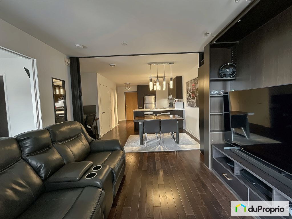 $374,900 - Condominium for sale in Chomedey — photo 3