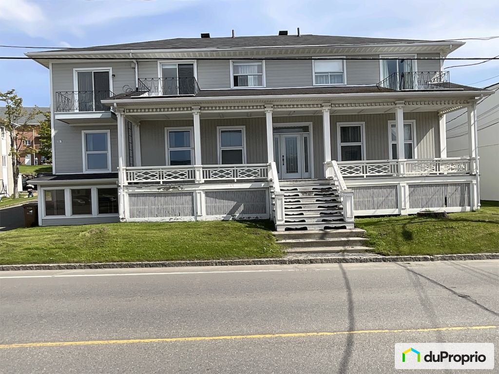 $675,000 - Quintuplex for sale in Riviere-Du-Loup — photo 1
