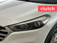 NO ACCIDENTS / CLEAN CARFAX / Rear Heated Seats, Climate Control, Auxiliary Audio Input and more! Cl... (image 8)
