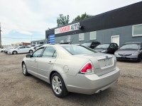 Zoomer Auto Text/Call for Viewing 403-615-5797 Leather Power Seats Sunroof Backup Sensor 2009 Ford F... (image 5)