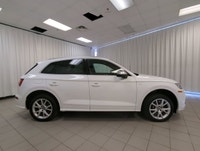 Built for drivers who want luxury, pace, and everyday utility, this 2018 Audi SQ5 Technik delivers a... (image 8)