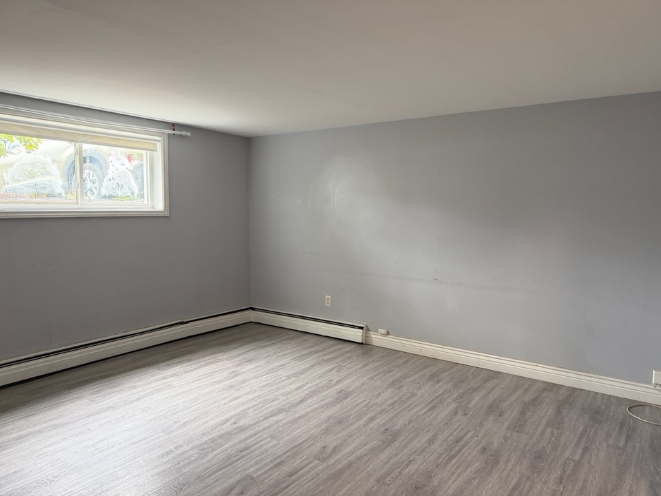 Nice two bedroom apartment in city centre. Heat included!! 5