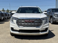 AMVIC Licensed Dealer * Power Sunroof * Heated Front Seats & Steering Wheel * Power Liftgate * Remot... (image 2)
