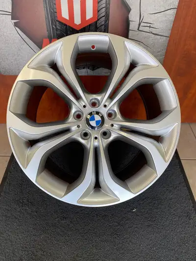 ON SALE New arrival BMW 20" x10"ET40 Hyper silver