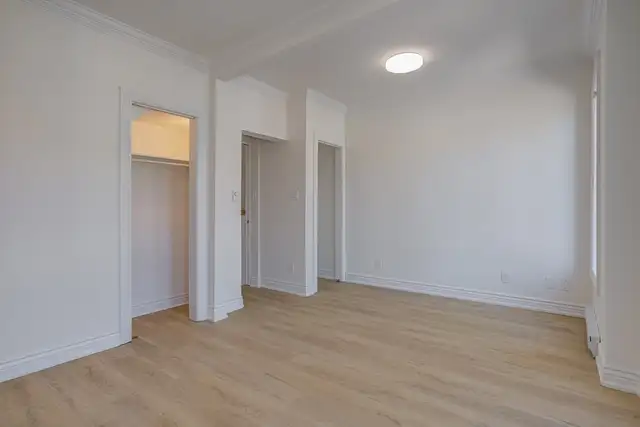 Renovated 2 Bedroom Loft for Rent-Ashley Street | Long Term Rentals ...