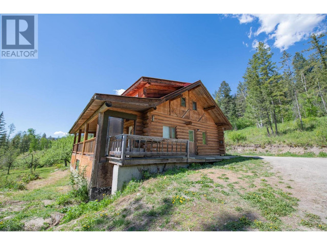 193 North Fork Road Cherryville, British Columbia in Houses for Sale in Vernon - Image 2