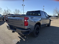 AMVIC Licensed Dealer AMVIC LICENSED DEALER//Stock Number: CU582333B *Premium Heated Bucket Seats *1... (image 8)