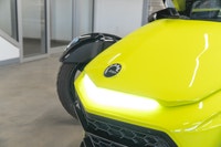 Can-Am Spyder Roadster F3-S 2022: - Extérieur vert MANTA avec sièges perforés noirs - Écran couleur... (image 5)