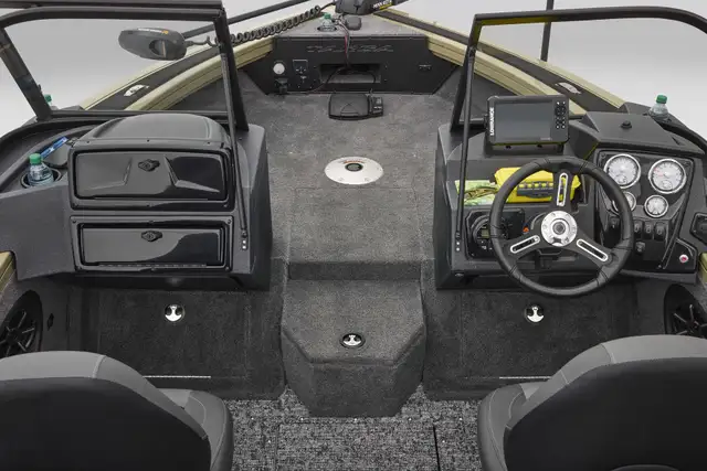 2026 TRACKER Targa V-18 Combo Fish & Ski Fishing boat in Powerboats & Motorboats in Prince Albert - Image 14