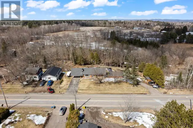 470 FOREST LEA ROAD Laurentian Valley, Ontario in Houses for Sale in Pembroke - Image 8