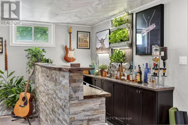 1959 SNOW VALLEY ROAD Springwater (Snow Valley), Ontario in Houses for Sale in Oakville / Halton Region - Image 28