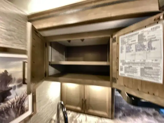 2022 Thor Motor Coach Four Winds 27R in RVs & Motorhomes in Abbotsford - Image 15