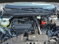 Sunroof, Cooled Seats, Premium Audio, Navigation, Wireless Charging! This 2025 Lincoln Nautilus blen... (image 8)