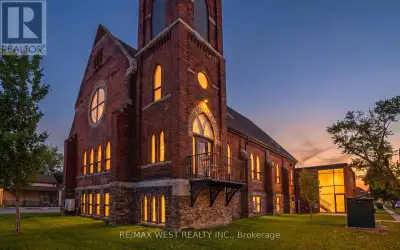 Welcome to St. James Lofts, a distinctive boutique condo set within a beautifully converted historic...
