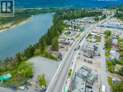 Riverview Development Property! 1445 Columbia Avenue is located in the heart of Castlegar and offers...
