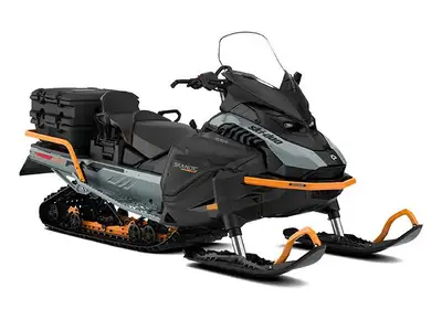FAITES-VITE ! Modèle exclusif à la vente exclusive du printemps SKIDOO. Une éthique de travail inéga...