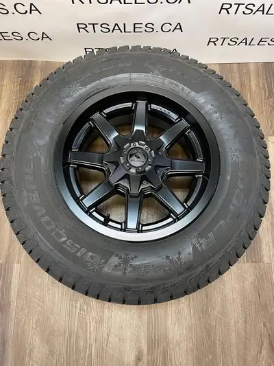 Set of four 275 70 18 Cooper Discoverer Snow Claw Winter tires on FUEL MAVERICK 18 inch Rims -- FITS...
