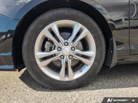 Blind Spot Monitor, Hands-Free Liftgate, Leather Seats, Sunroof, Android Auto / Apple CarPlay! This... (image 6)