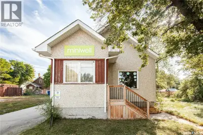 Located on the 2nd busiest street in Moose Jaw. zoned C2 (High Density Commercial), suitable for all...