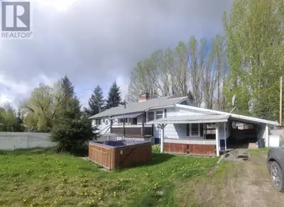 Located in Beautiful Hixon, BC, this 3 bed 1 bath home is perfect for anyone looking for rural livin...