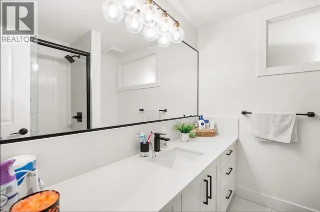 Upper 1106 DUTHIE AVENUE Burnaby, British Columbia in Long Term Rentals in Burnaby/New Westminster - Image 16