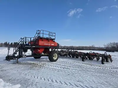 2007 CONSERVA PAK 5112 56 Ft Air Drill w/ 4400 Air Cart - 12 in spacing, pair row openers, Platinum...