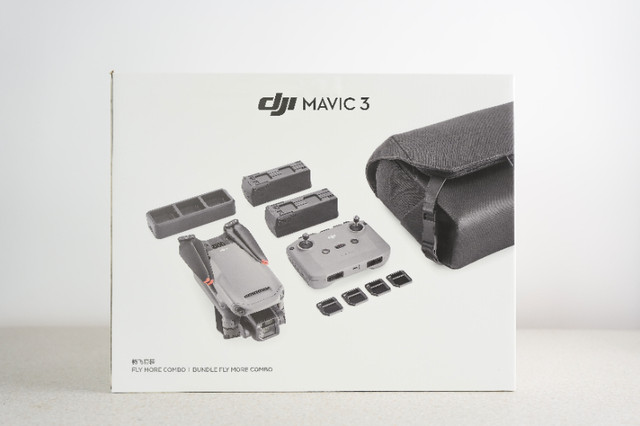 DJI Mavic 3 Drone - Fly More Combo + Carrying Case + Filters in Cameras & Camcorders in Dartmouth