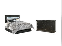 Ashley Maribel King/California King Panel Headboard with Dresser