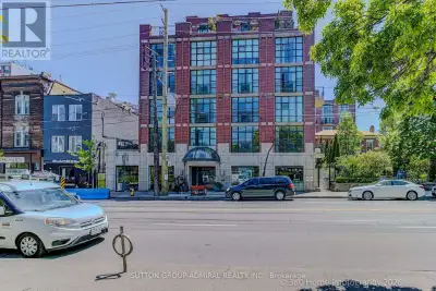 Experience the best of Queen West living in this stunning, freshly painted and turnkey two-storey lo...
