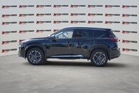 Step into the future of sophisticated driving with the stunning 2025 Nissan Rogue Platinum. This imp... (image 1)