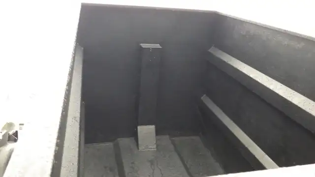 2009 International CityStar Side Dump Flatdeck in Heavy Trucks in City of Toronto - Image 29