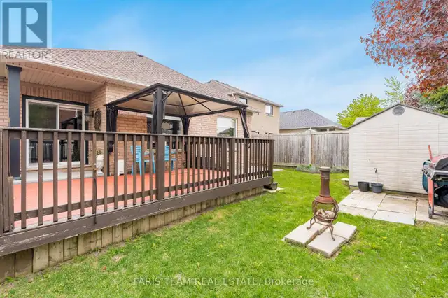 10 WESTMINSTER CIRCLE Barrie (Innis-Shore), Ontario in Houses for Sale in Barrie - Image 27