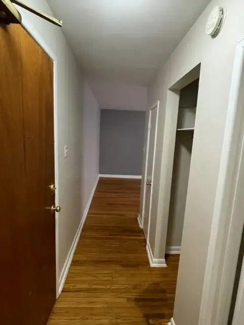 530 YOUNG  - 1 BR available NOW! in Long Term Rentals in Winnipeg - Image 8
