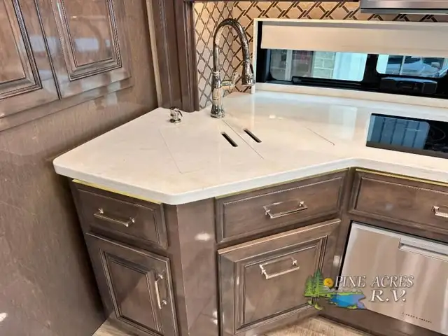 2021 Entegra Coach Anthem 44F only 35K Miles in RVs & Motorhomes in Moncton - Image 31