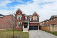 Stunning 4BR Detached with Modern Upgrades in Stouffville!
