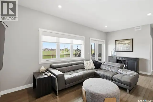 542 Pringle CRESCENT Saskatoon, Saskatchewan in Condos for Sale in Saskatoon - Image 14